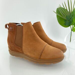 Sorel Women's Evie Boot Size 10 Hidden Wedge Heel Bootie Brown Suede Pull on
